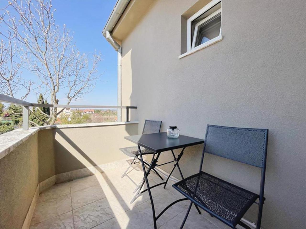 Caramel Comforts In Stinjan Only 800 Meters From The Beach Pula Buitenkant foto